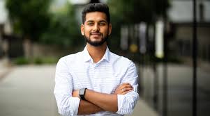 Rohan Mehta giving testimonial for VEIDIXA, the best digital marketing agency in Kanpur